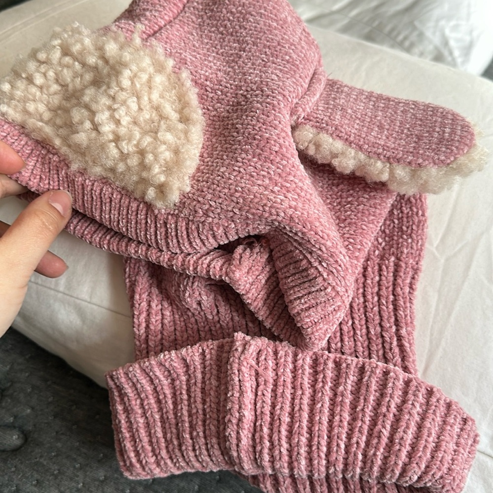 Lamb hat